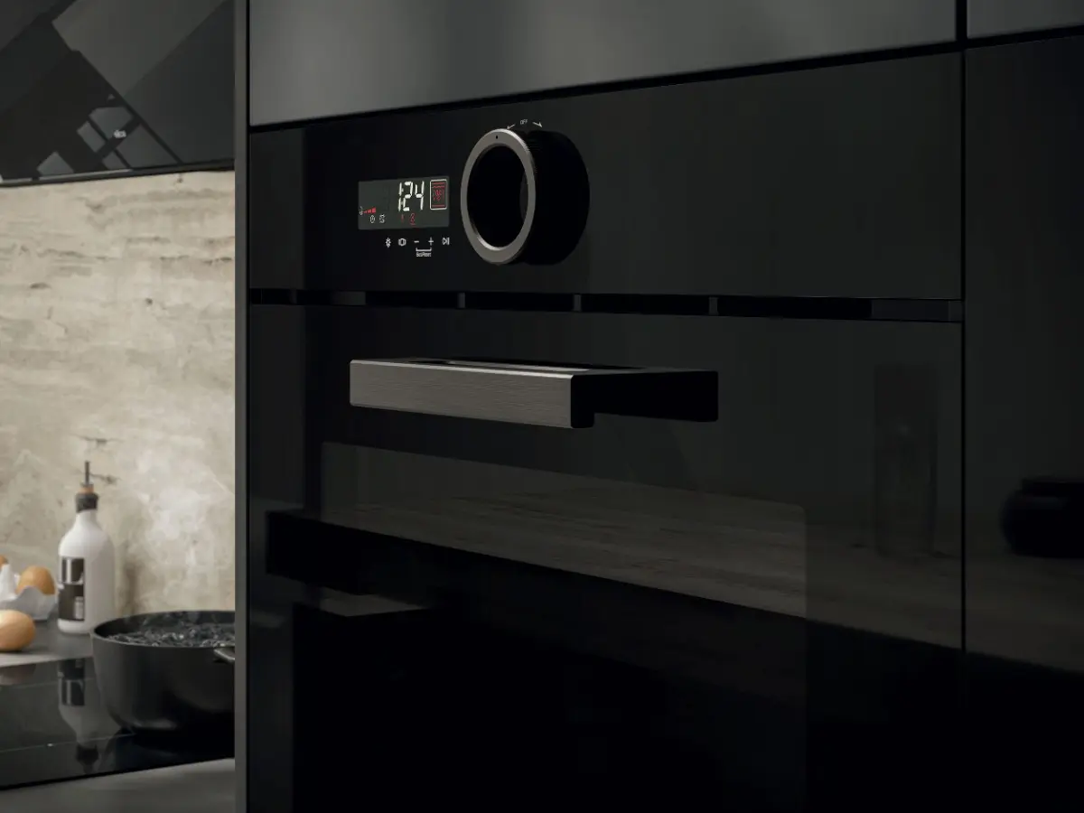 ELICA_CORE_COLLECTION___AMB_RIVISTO_8___MODERNO_MINIMAL_P_MANIGLIA_FORNO__2_.jpg