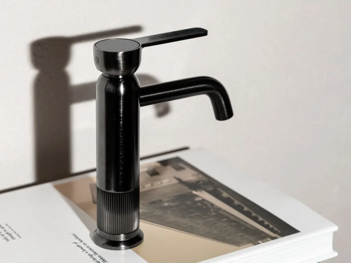 Lumière_bathroom