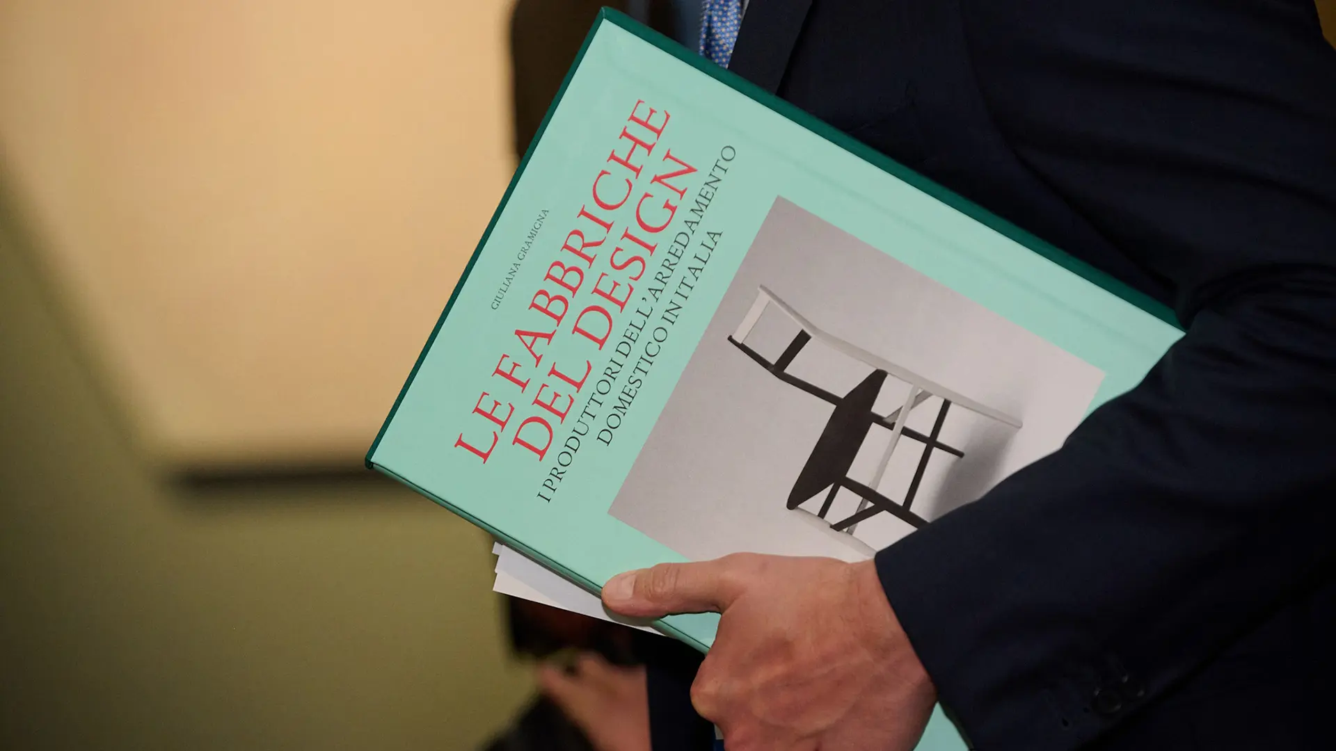 “Le fabbriche del design. I produttori dell'arredamento domestico in Italia 1950-2000”, casa editrice Allemandi con il supporto di Intesa Sanpaolo e del Salone del Mobile.Milano
